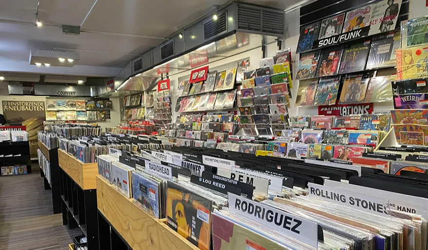 Top vinila plašu veikali Latvijā