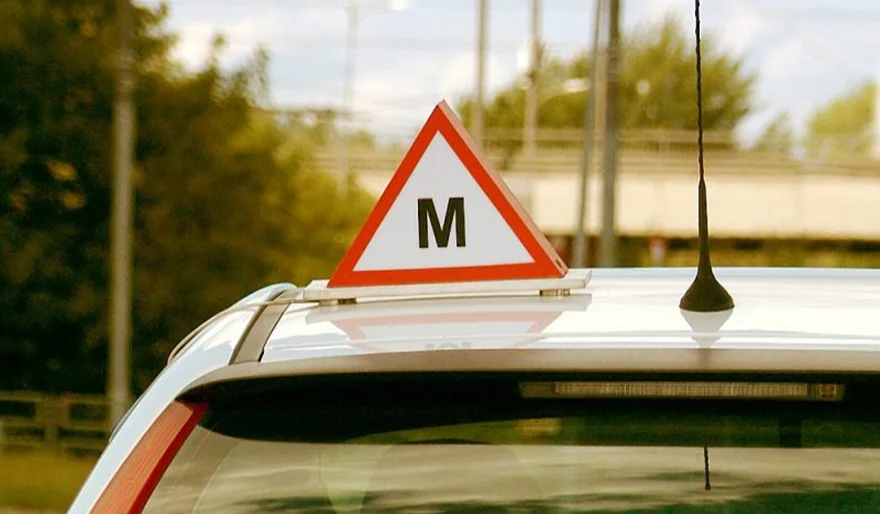 Top labākās autoskolas Latvijā